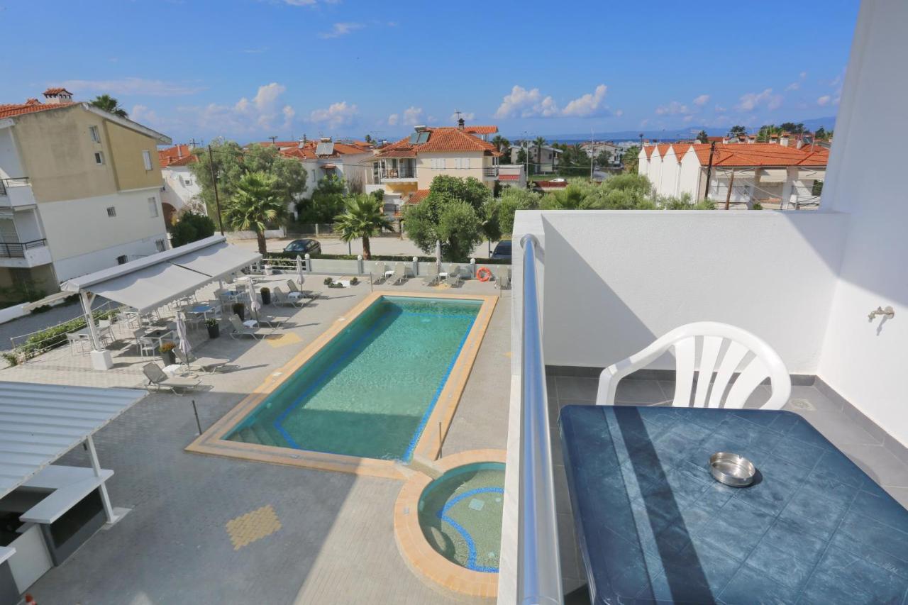 Akritas Hotel เปฟโกโฮรี ภายนอก รูปภาพ