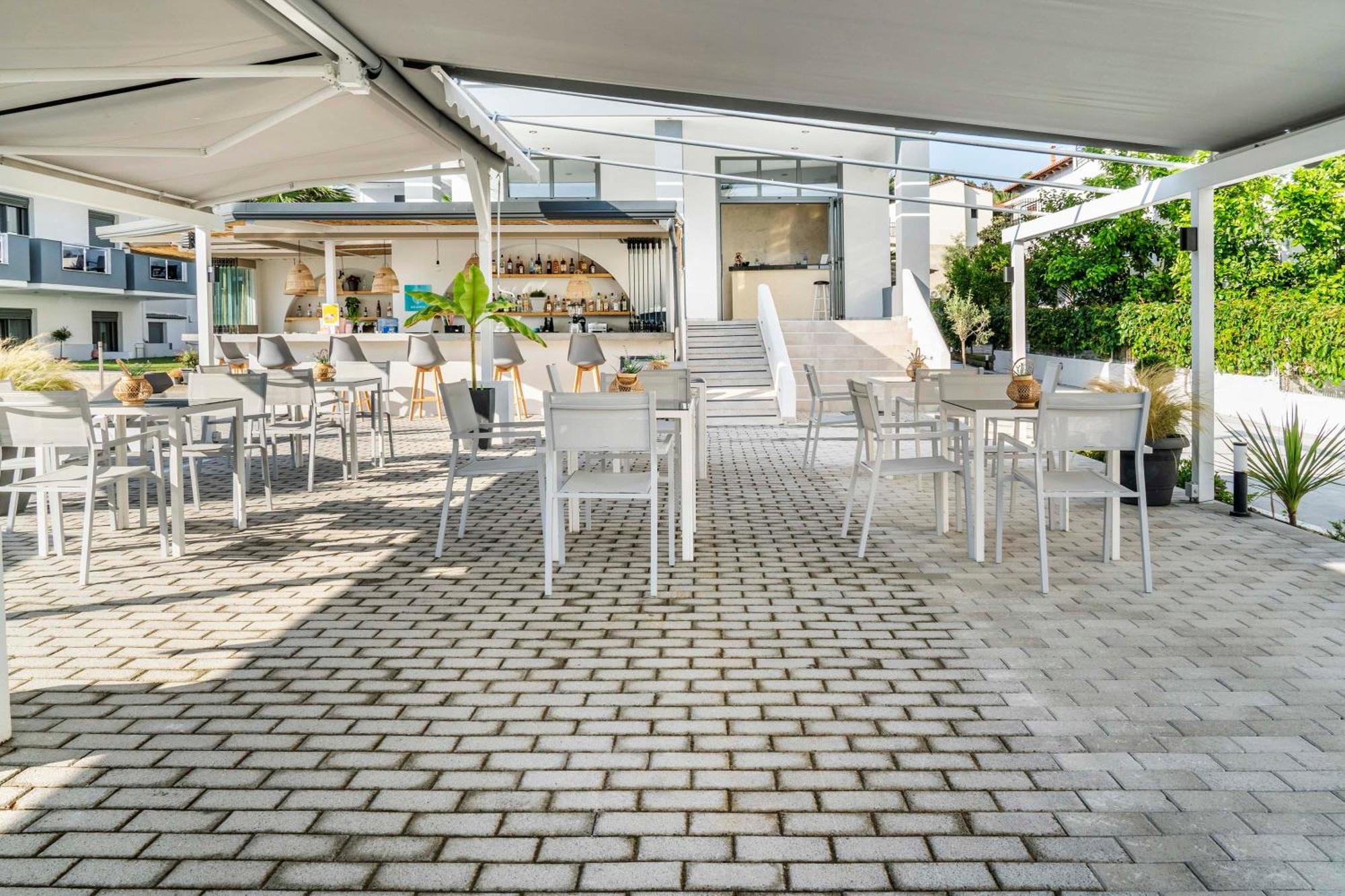 Akritas Hotel เปฟโกโฮรี ภายนอก รูปภาพ